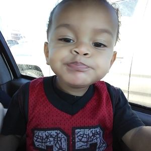 Meet your Posher, Dee